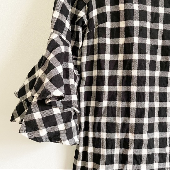 Beach Lunch Lounge Black & White Plaid Ruffle Sleeve Shift Dress - Picture 3 of 6